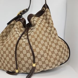 Gucci Medium Hobo Bag